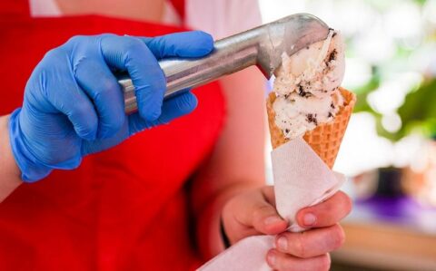 Фестиваль мороженого и сладостей на Тверском бульваре