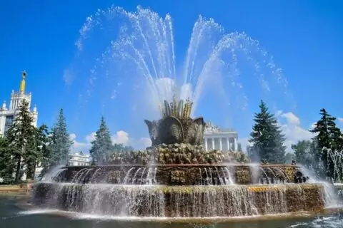 Фонтан «Каменный цветок» на ВДНХ