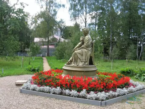 Фотовыставка «Пушкинские места»