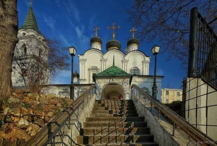Пешеходная экскурсия «Ивановская горка: путешествие в Старую Москву»