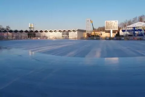 Катки в Сокольниках: «Лед» и «Гигант»