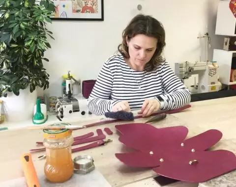 Кожевенная школа Leather School