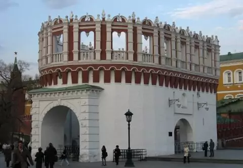 Кутафья башня Московского Кремля