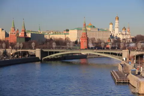 Сколько в Москве мостов?