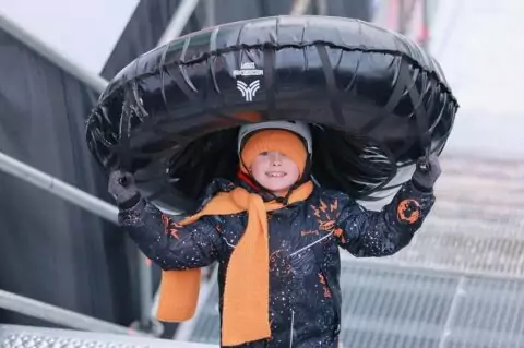 Зимний спортивный фестиваль в «Лужниках» приглашает на семейные спортивные активности