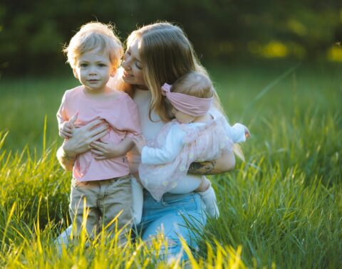 Праздничная программа ко Дню матери в Москве