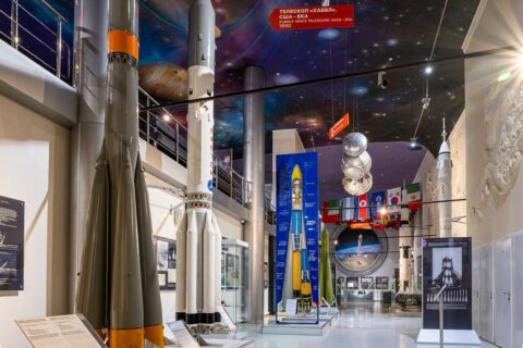 Июнь в Музее космонавтики: от спасения «Салюта-7» до «винилового» вечера