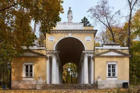 Павильон Миловида в парке Царицыно