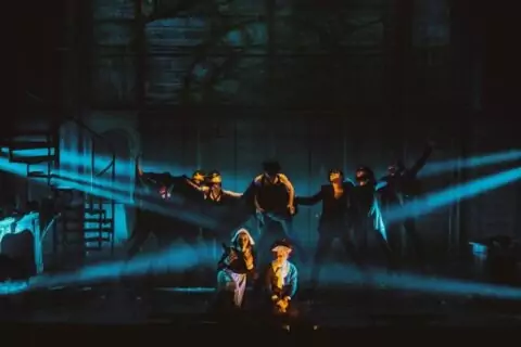 Мюзикл «Пляшущие человечки»