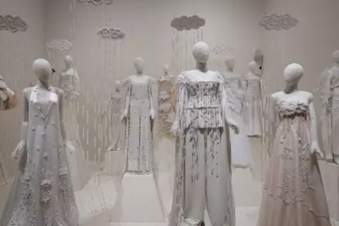 Выставка «Сны Алёны»: когда мода становится искусством