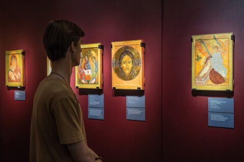 Сокровища божественного мира. Выставка икон Хироко Кодзуки в «Коломенском»