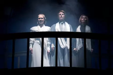 Спектакль «Три сестры» в театре «Современник»