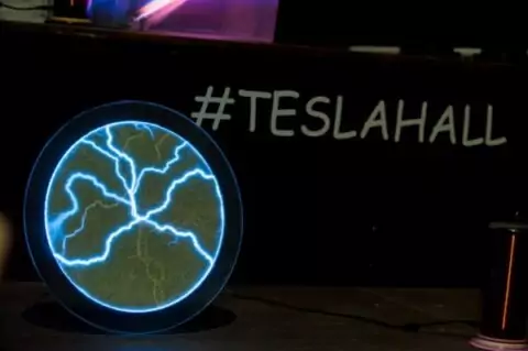 Научно-развлекательный центр «Tesla Hall»