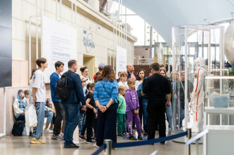 ВДНХ отпразднует День молодежи бесплатными экскурсиями и лекциями