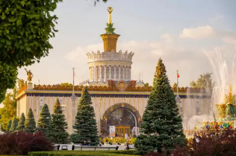 7 мест, которые стоит посетить на ВДНХ