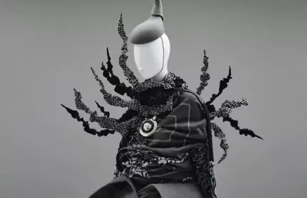 Выставка «Егор Зайцев. Форма ткани»