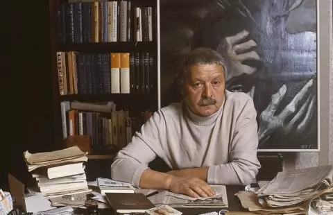 Выставка «Человек иронический. К 100-летию поэта Юрия Левитанского»