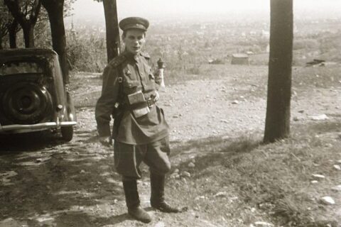 Выставка «Курс на Победу»