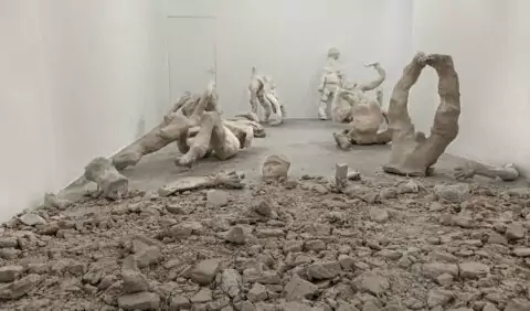 Выставка «Новая готика»