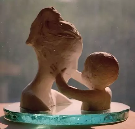 «Просто детство» — выставка о материнстве и детстве в Галерее на Солянке