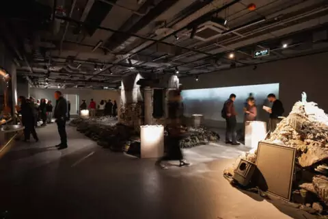 Выставка-спектакль «Картина мира. Твоя»:искусство, которое говорит с каждым