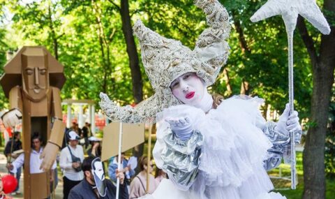 «Зелёный дворик» у «Современника»: новая площадка на фестивале «Театральный бульвар»