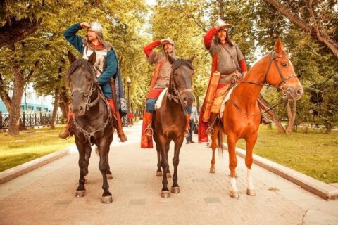 Фэнтези-фолк фестиваль «Земля легенд: Солнце и Медведь»