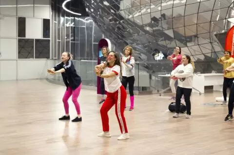 Бесплатные танцевальные тренировки для всех в Москве